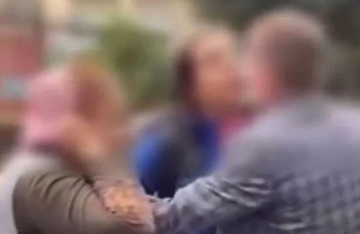 Kocasıyla yengesini arabada bastı! Çılgına dönen kadın 'sizi mahvedeceğim'....