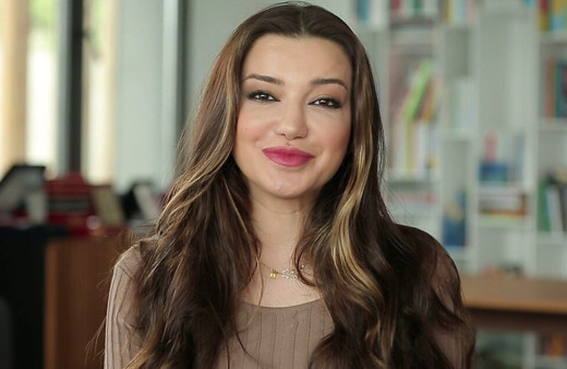 Bu soru gerçek olamaz! Mide bulandıran soruya Esra Ezmeci bu yanıtı verdi