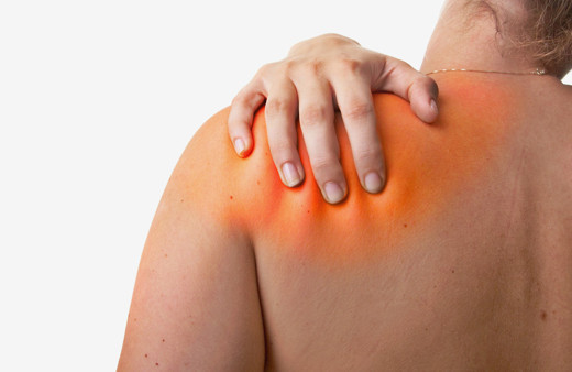 Omuzlarımızda ki bu ağrılar geçmiyorsa hemen bir doktora görünün