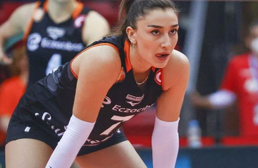 Güzel voleybolcu Hande Baladın'ın erkek arkadaşı futbolcuymuş bakın kim çıktı!