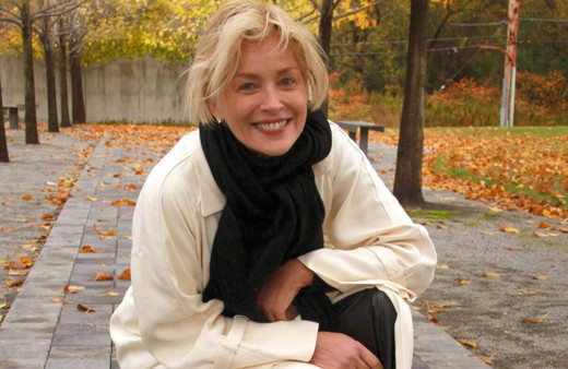 Sharon Stone yanlış teşhis kurbanı! Tümörle başı belada