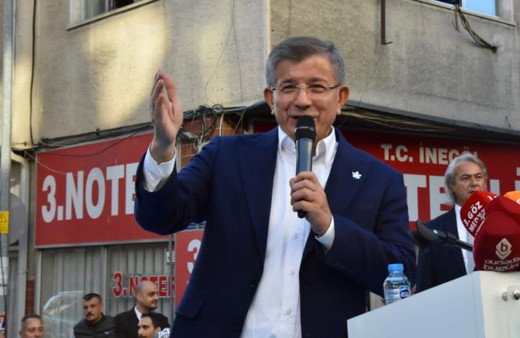 Şanlıurfa'da Ahmet Davutoğlu'na protesto şoku