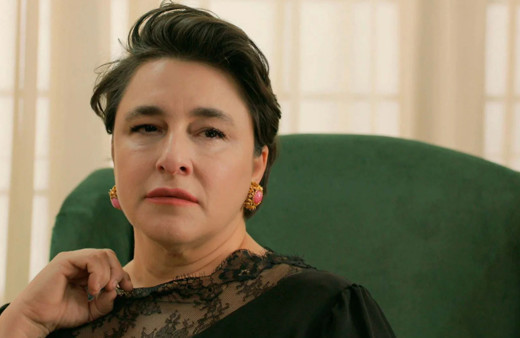 Esra Dermancıoğlu'ndan bomba açıklama: Bakireyi oynamak istiyorum!