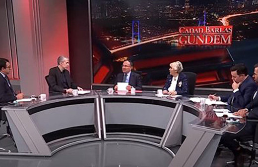 Bekir Bozdağ: ABD Türkiye aleyhine karar çıkar diye Fethullah Gülen'in iade dosyasını adli makamlara göndermiyormuş