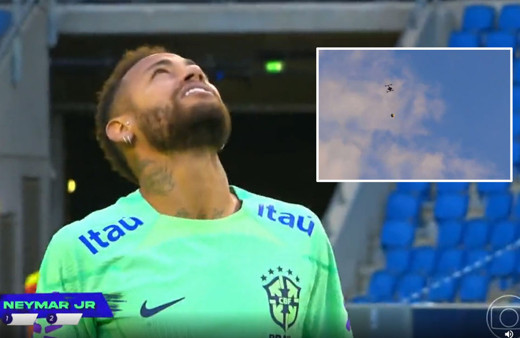 Neymar 35 metre yüksekten drone ile bırakılan topu böyle kontrol etti