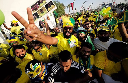 Dünya Kupası'nda kiralık taraftar skandalı! Sayılı günler kala inanılmaz görüntüler