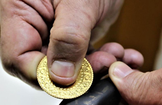 3 Mayıs altın fiyatları bu veriye kilitlendi! İslam Memiş: Dananın kuyruğu kopacak