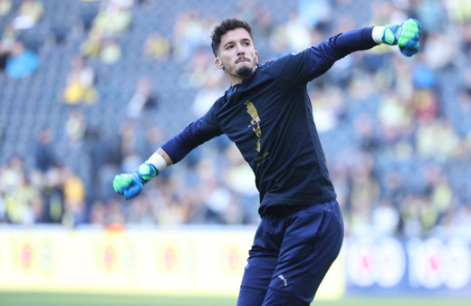 Fenerbahçe Altay Bayındır için kesenin ağzını açtı! Yeni maaşı dudak uçuklatacak