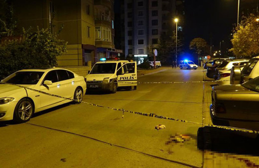 Kayseri'de gürültü kavgasında kan aktı! Komşular birbirine girdi: Yaralılar var