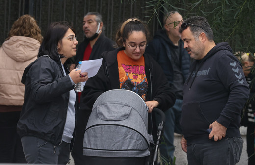 Öğretmenlik Kariyer Basamakları Sınavı başladı