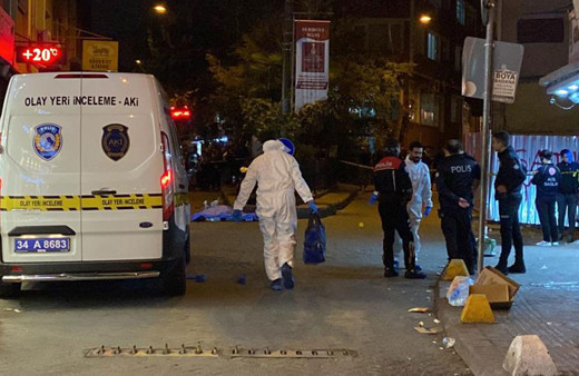 Beyoğlu’nda sokak ortasında silahlı saldırı: 1 ölü, 1 yaralı