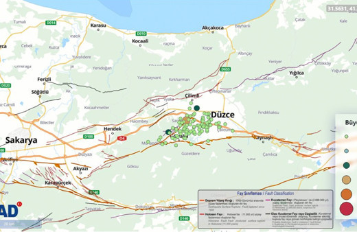 Düzce'deki depremden acı haber geldi! 63 yaşındaki kadın hayatını kaybetti