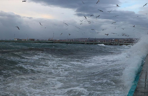 Marmara'da fırtına, Batı Karadeniz'de kuvvetli yağış!