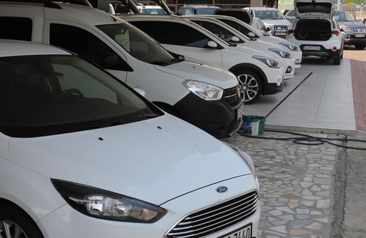 Otomobilde indirim beklerken karamsar açıklamalar peş peşe geldi ikinci el sıfırını geçebilir