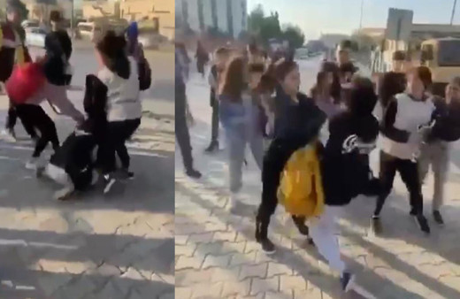 3'ü bir olup liseli kızı feci şekilde dövdü! Arkadaşları o anları gülerek izledi