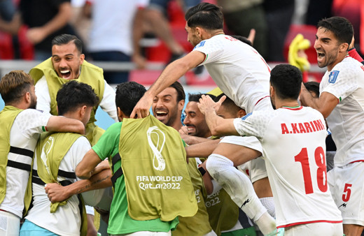 Dünya Kupası'nda İngiltere'den 6 gol yiyen İran Galler'i uzatmalarda devirdi!