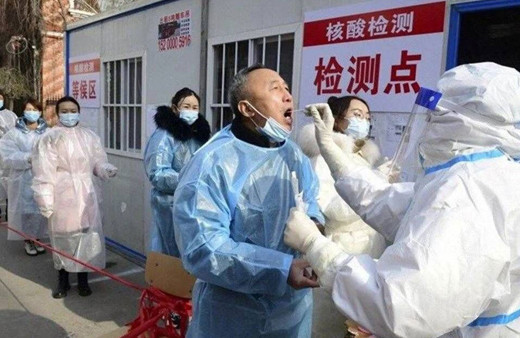 Koronavirüs geri döndü: Çin'de vaka sayısı rekor kırmaya devam ediyor!