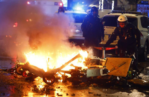 Fas 24 yıl sonra ilk kez kazandı! Belçika sokakları karıştı: Ortalık savaş alanına döndü!