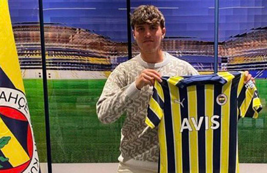 Fenerbahçe dün imza attırdığı Ozan Suncak'ı bugün kovuyor! PKK paylaşımı iddiası...