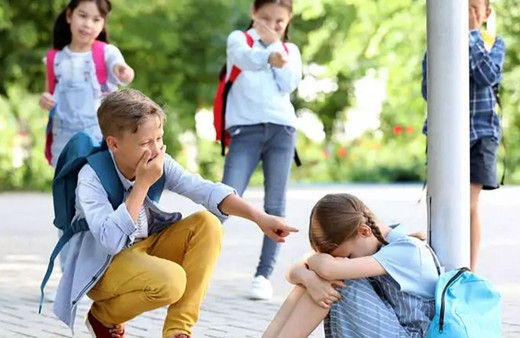 Dikkat! Artık bunları yapan okuldan atılacak! 'İfşa yapan' okuldan uzaklaştırılacak