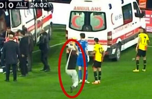 Göztepe Altay maçında kaleciye saldıran taraftar: Karşı tribünde bulunan kayınbiraderimi görmek istedim