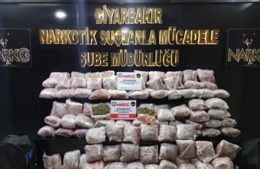 Diyarbakır'da kasım ayında zehir tacirlerine darbe vuruldu! İşte operasyonlarda ele geçirilenler...