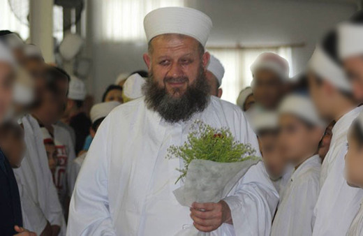 Hiranur Vakfı hocası Yusuf Ziya Gümüşel kızını 6 yaşında 29 yaşındaki müridiyle evlendirdi! Kızı ifadesiyle sarstı