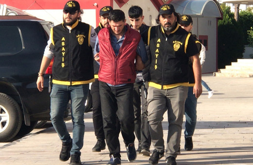 Parti binasında işkence! Biri il başkanı 5 kişi tutuklandı zımba teli sökücüyle...