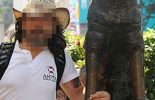 Doktor öğle arası kafayı çekip hasta muayene etti! Meslektaşı ihbar edince...