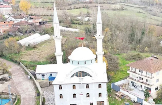 İmam camide başka bir kadınla basıldı! Müftü, 'dini nikahları var mı araştırıyoruz' dedi