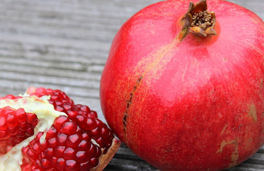 Nar faydaları inanılmaz! Her gün bir tane nar yiyince vücudunuzda olanlar