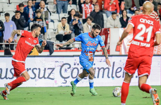 Nuri Şahin: Napoli maçından öğreneceğimiz çok şey çıktı