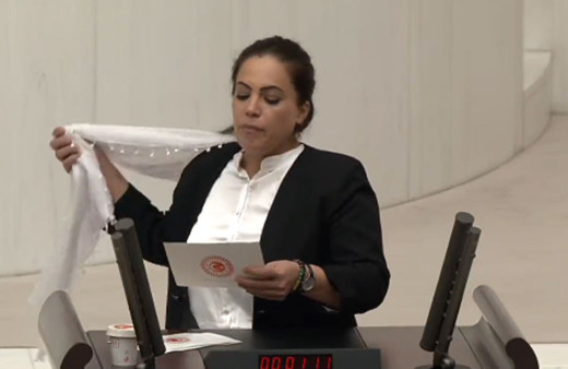 HDP'li Remziye Tosun'dan Meclis kürsüsünde PKK provokasyonu