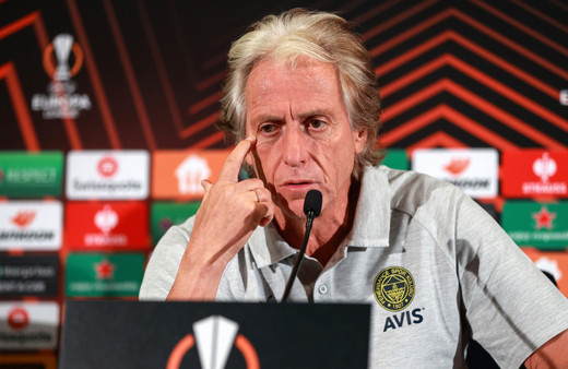 Fenerbahçe'den dev transfer harekatı! Dört isim gidiyor, dört yıldız geliyor!