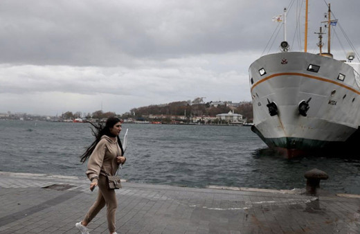 Vapur seferlerine lodos engeli hepsi bir bir iptal oldu