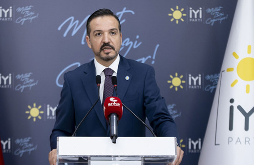 İYİ Parti Sözcüsü Zorlu'dan başörtüsüne yönelik Anayasa değişikliği teklifi açıklaması