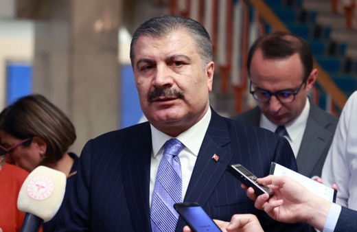 Bakan Koca'dan ilaç temini açıklaması! "Çözüm için bir çabamız var"