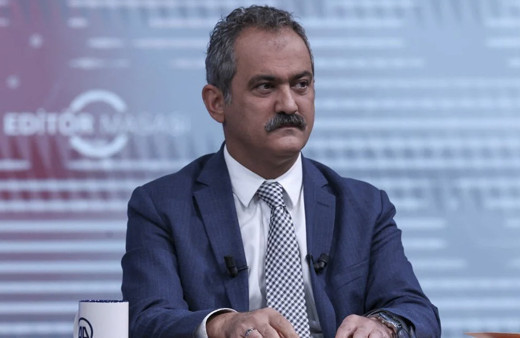 Bakan Özer'den beklenen açıklama! 2023'te öğretmen ataması olacak mı?