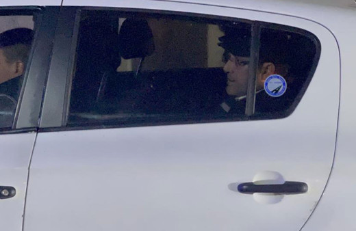 Murat Hazinedar'dan hastane çıkışı polislere tepki: Yapmayın bunu, itip duruyorsunuz ayıp