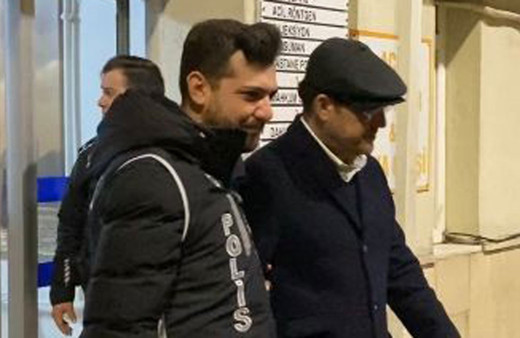 Gözaltına alınan eski Beşiktaş Belediye Başkanı Murat Hazinedar adliyede...