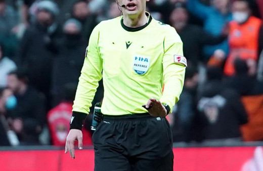 Trabzonspor-Fenerbahçe maçının hakemi belli oldu! İşte Süper Lig'de haftanın hakemleri