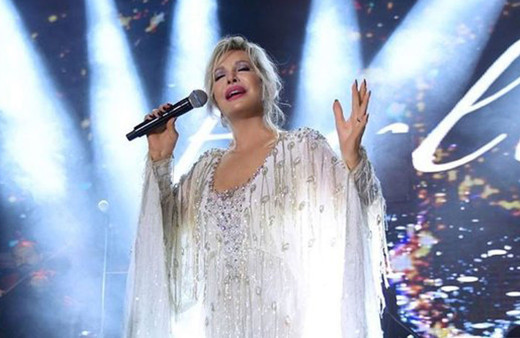 Emel Sayın'dan üzen haber! Konserini bile iptal etmek zorunda kaldı