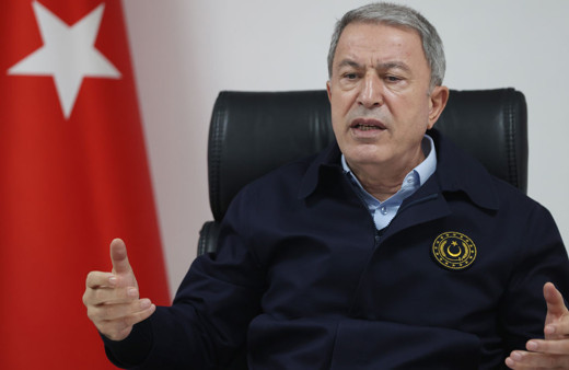 Bakan Akar'dan Paris açıklaması: "Besledikleri yılan kendilerini sokmaya başladı"