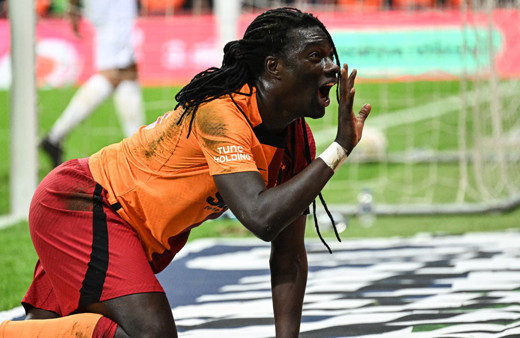 Gomis kükredi, Galatasaray liderlik koltuğuna oturdu!