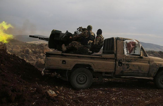 Esad güçleri Afrin'e girmek istedi çatışma çıktı