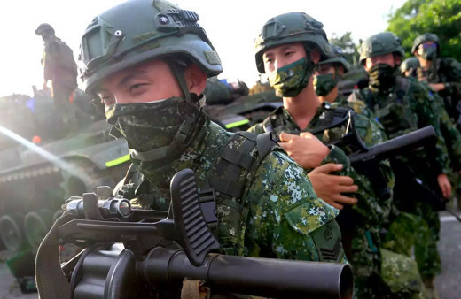 Çin namluyu gösterdi Tayvan harekete geçti askerlik süresi kararı