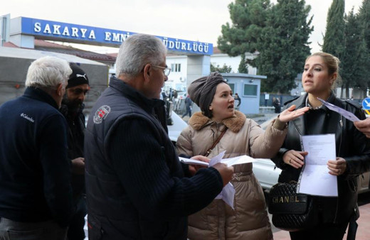 Sakarya'da aynı evi birden fazla kişiye sattığı iddiası! Yakalanınca 'özür' mesajı paylaştı