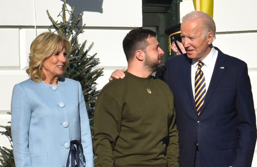 Biden imzaladı: ABD'den Ukrayna’ya 45 milyar dolarlık yardım!