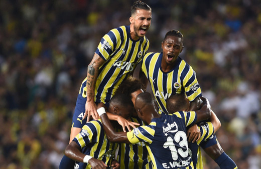 Fenerbahçe'de 5 transfer birden! Yıldız ismin bonservisi alınacak