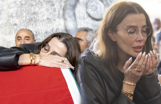 Trafik kazasında babasını kaybetmişti! Özge Ulusoy tehdit mesajlarını ifşa etti: "Hala şoku ve korkuyu atamıyorum"